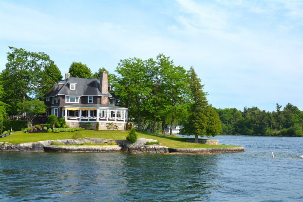 Large lake house on edge of lake financed with a jumbo mortgage loan from Quaint Oak Mortgage