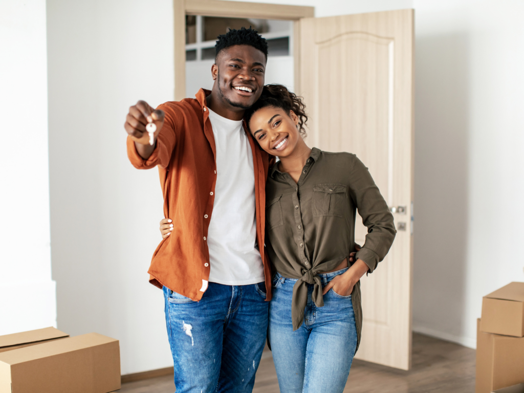 couple moving in to their new home they found using the dream home checklist